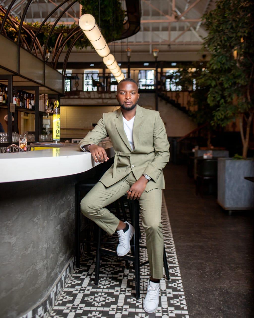 Men - Bespoke. Built. Refined.